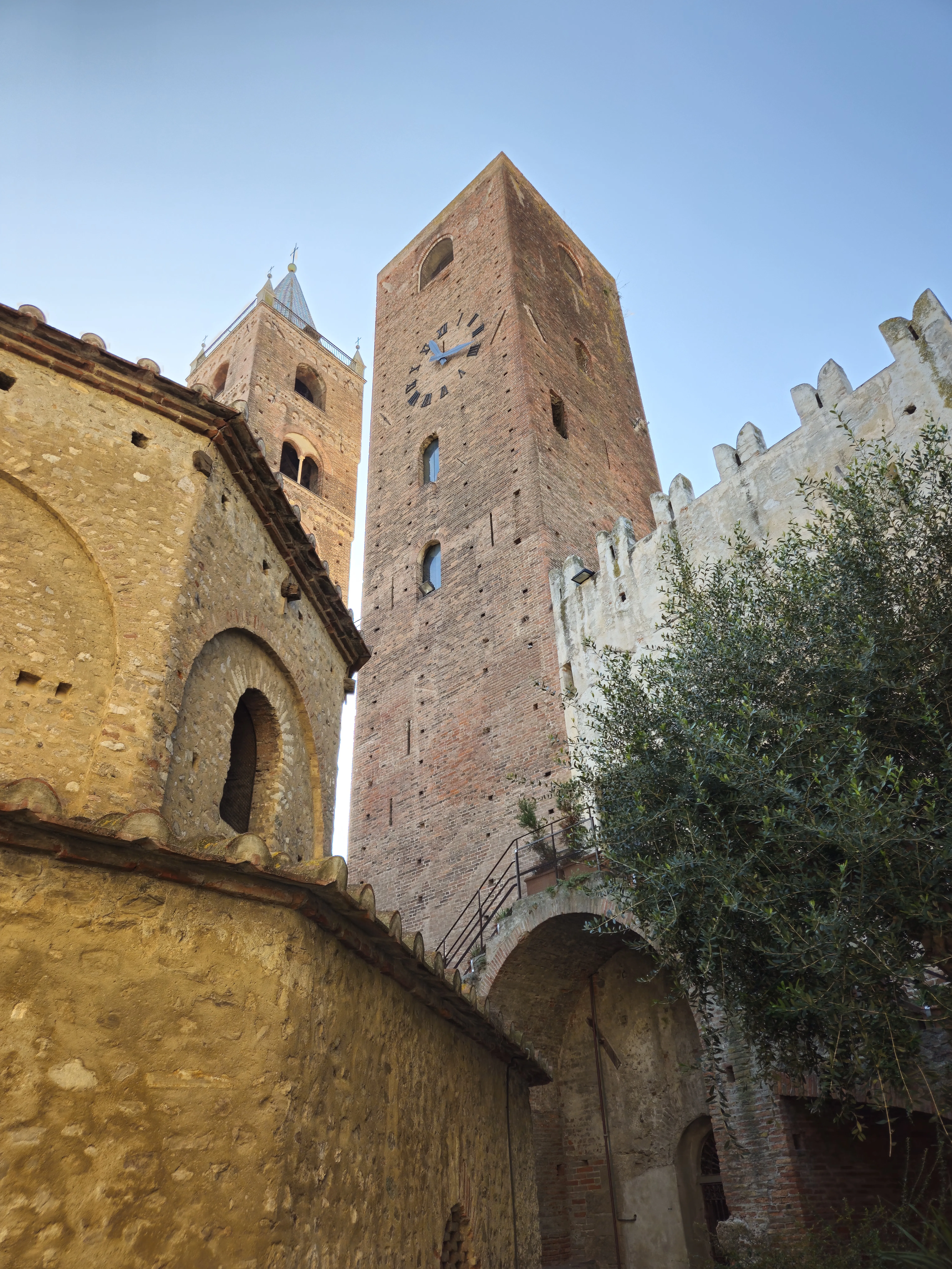 Albenga street view 10